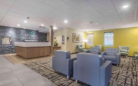 Quality Inn & Suites Downtown